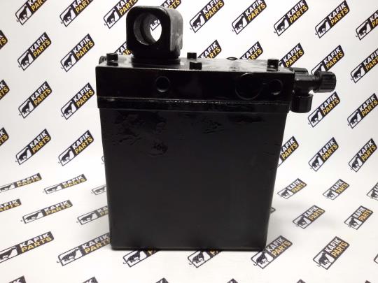 Насос подъема кабины Renault Premium, Kerax, Akusan. 5010316438
