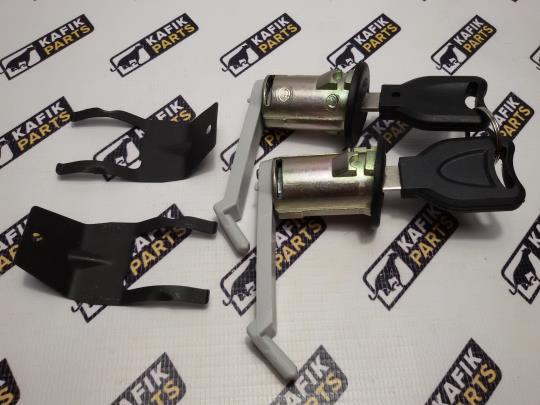 Личинки замков комплект ( 2 двери ) Renault Magnum AE, E-TECH, DXI  5001843076 