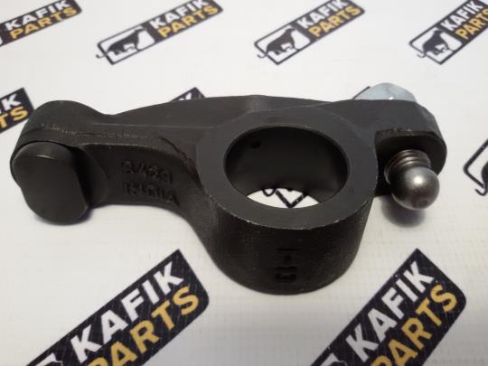 Коромисло клапана Cummins 6C 8.3 3901717, 3934916 