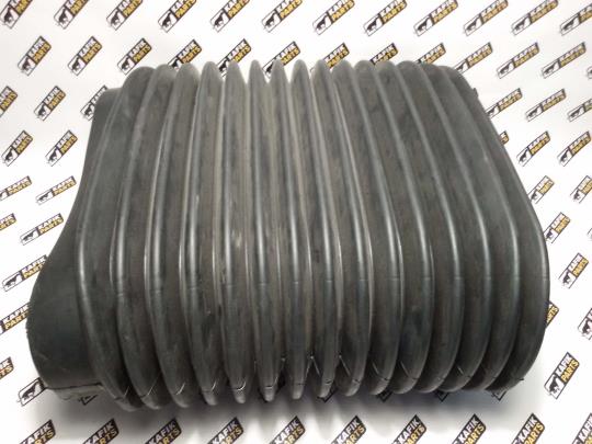 Патрубок (гофра) повітряної системи Renault Magnum AE / E-TECH 5010095040 