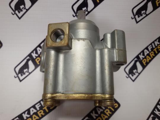 Топливный насос отопителя Вебасто Webasto DBW2010 7-Bar 10 l/h. 65516A, 1320418A